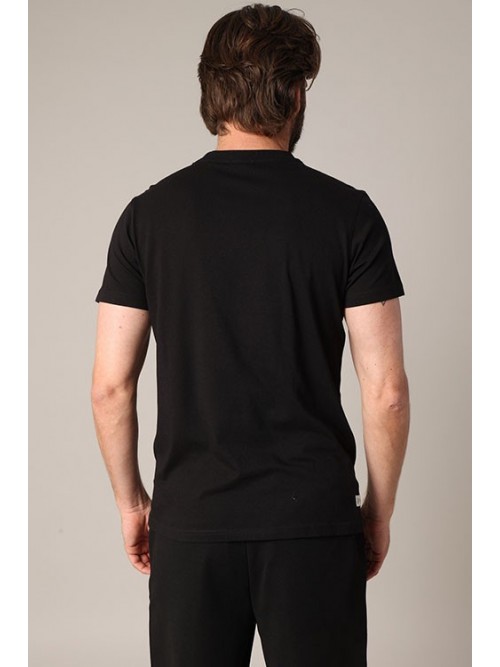 Camiseta Deeluxe Cabo Black Camiseta Deeluxe Cabo Black